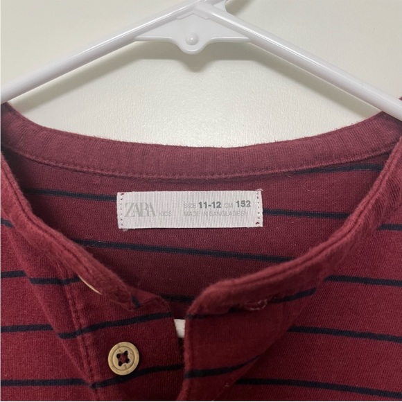 ZARA KIDS BIG BOYS SIZE 11-12 HENLEY EVERYDAY LONG SLEEVE RED STRIPES - Picture 2 of 5